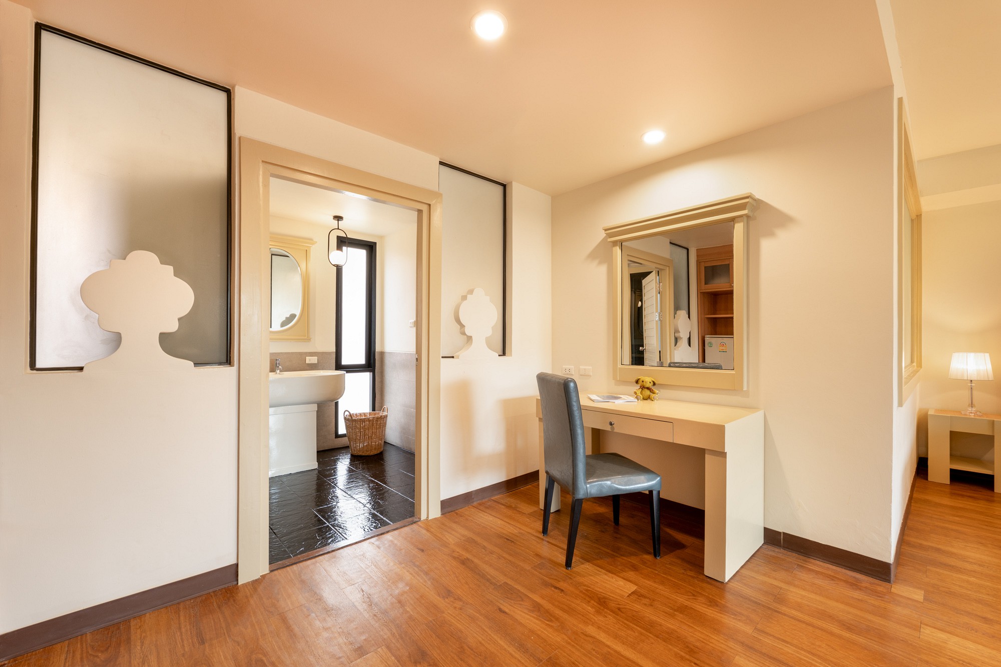Two Bedrooms Duplex Pool Side